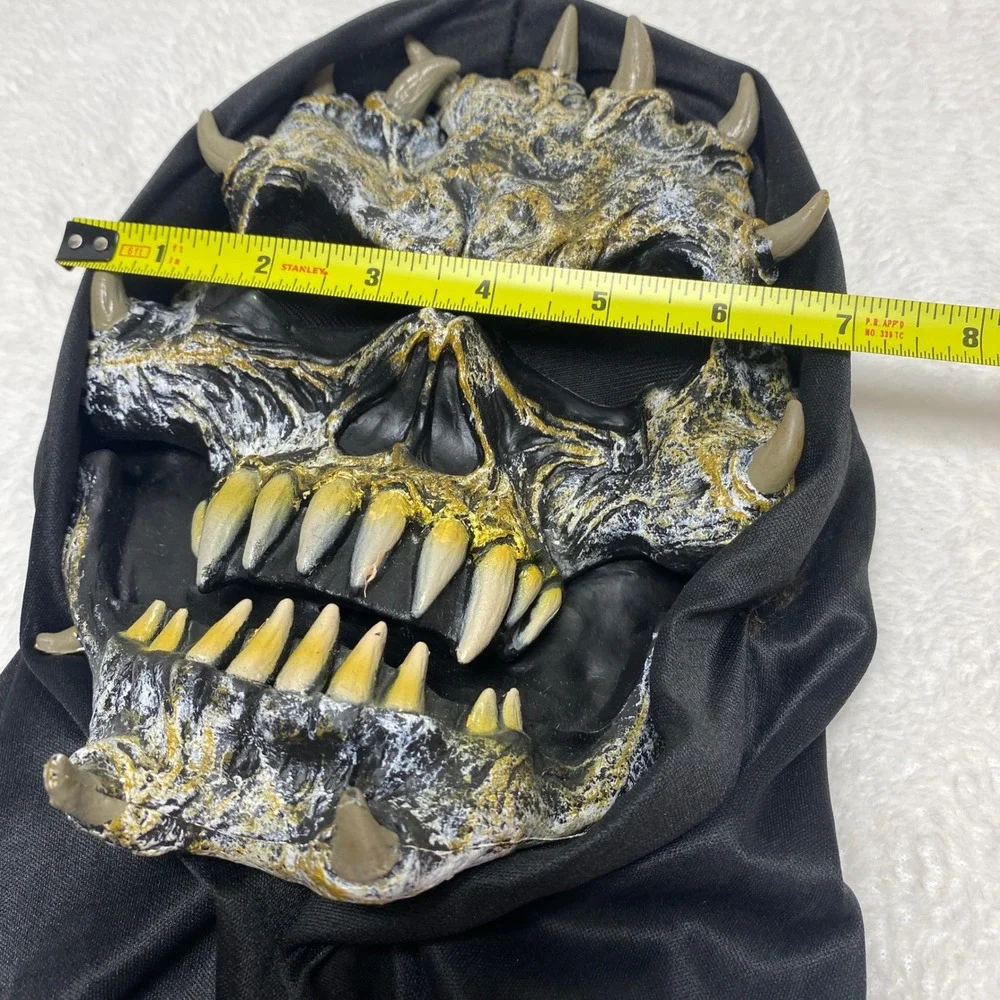 Spirit Halloween‎ Skull Mask Ghoul Crypt Creature Hood Scary Costume Accessory